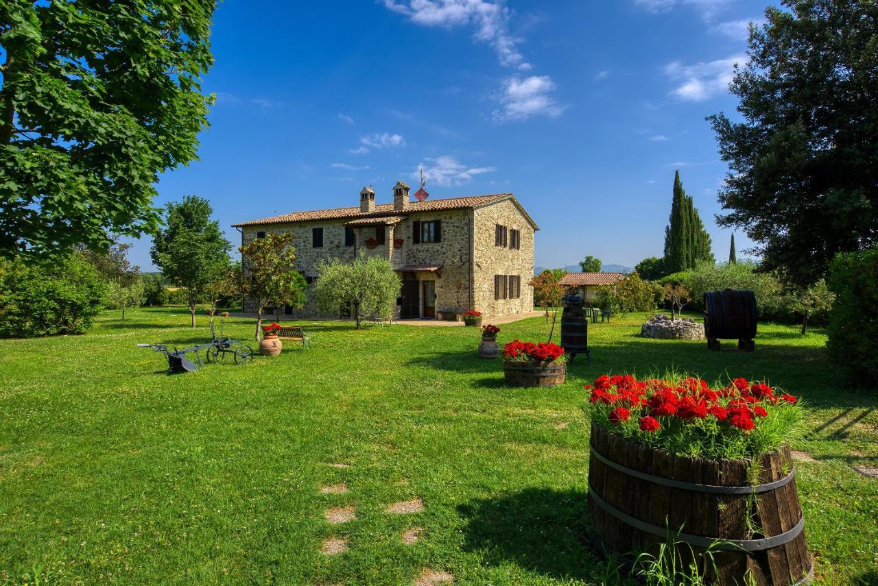 Agriturismo Le Terre Del Casale Асизи Екстериор снимка