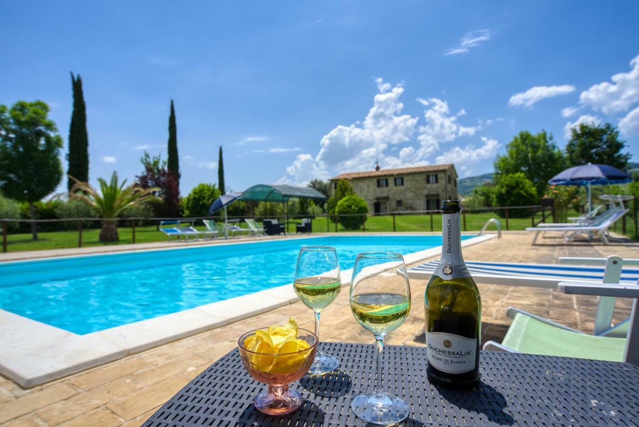 Agriturismo Le Terre Del Casale Асизи Екстериор снимка