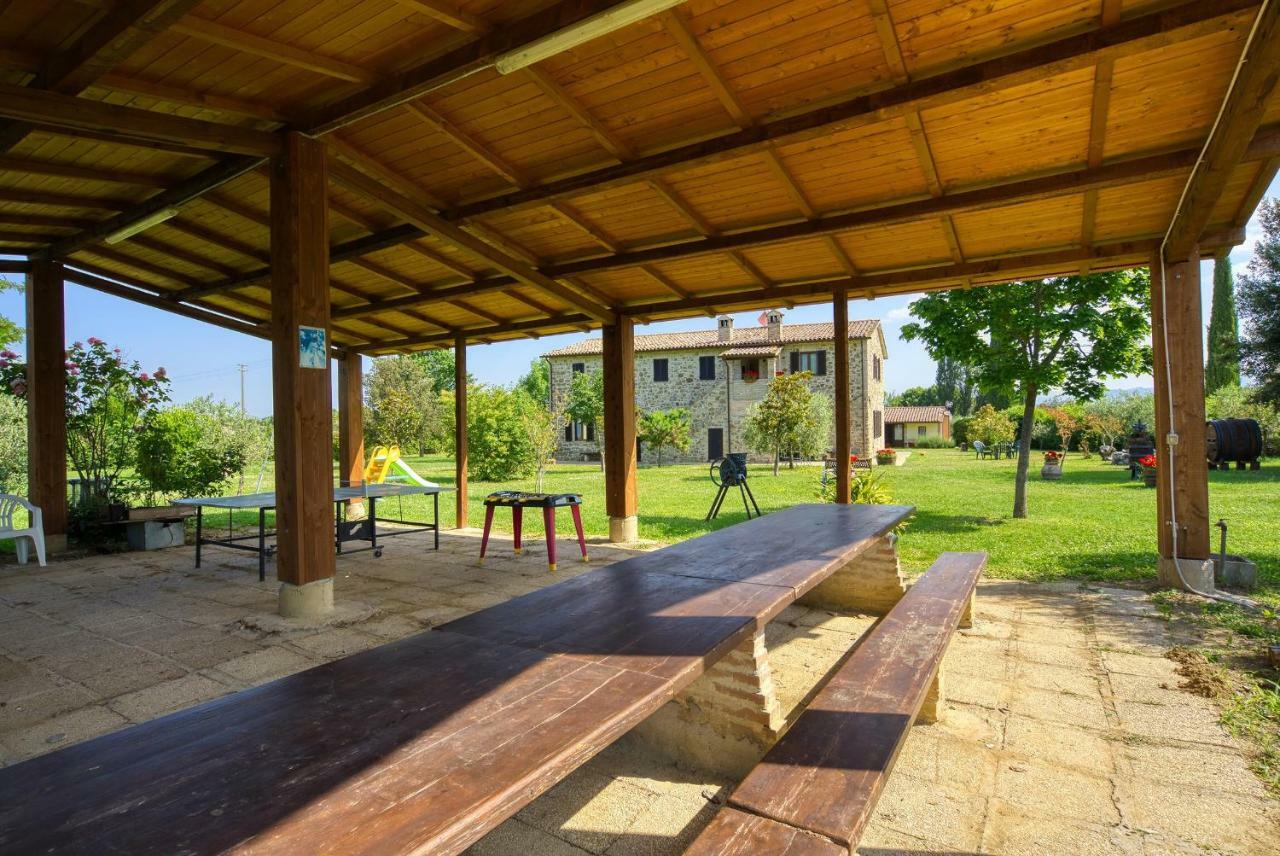 Agriturismo Le Terre Del Casale Асизи Екстериор снимка