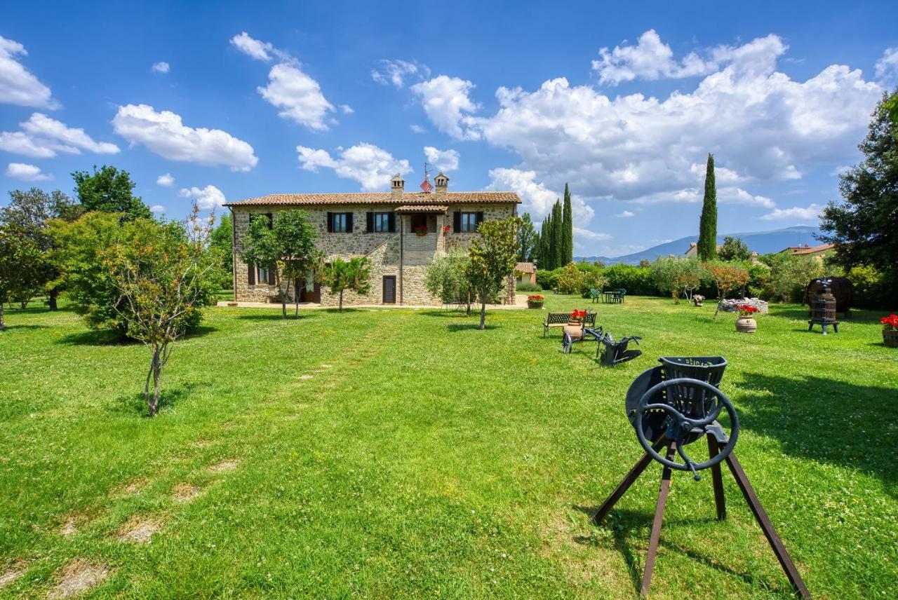 Agriturismo Le Terre Del Casale Асизи Екстериор снимка
