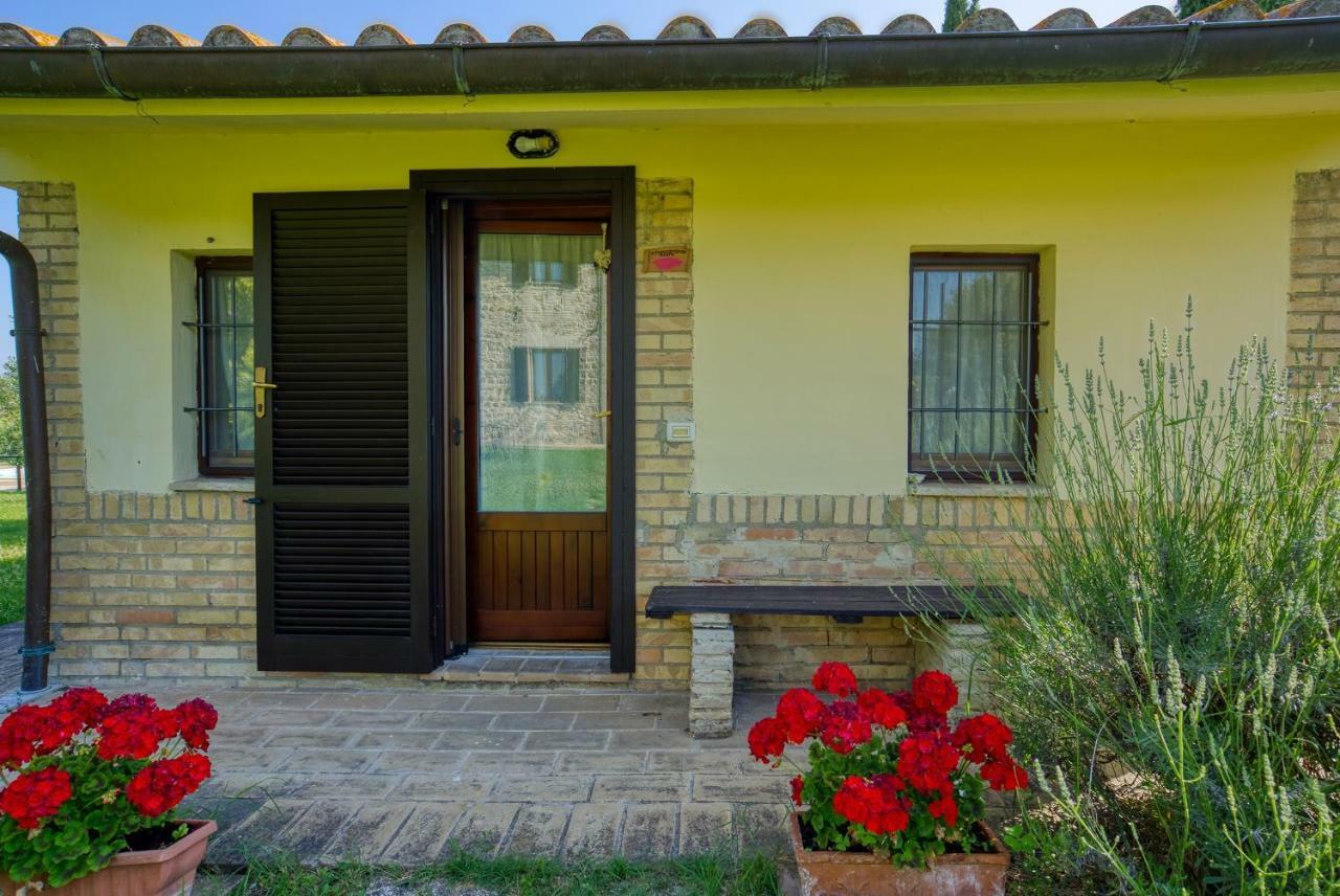 Agriturismo Le Terre Del Casale Асизи Екстериор снимка