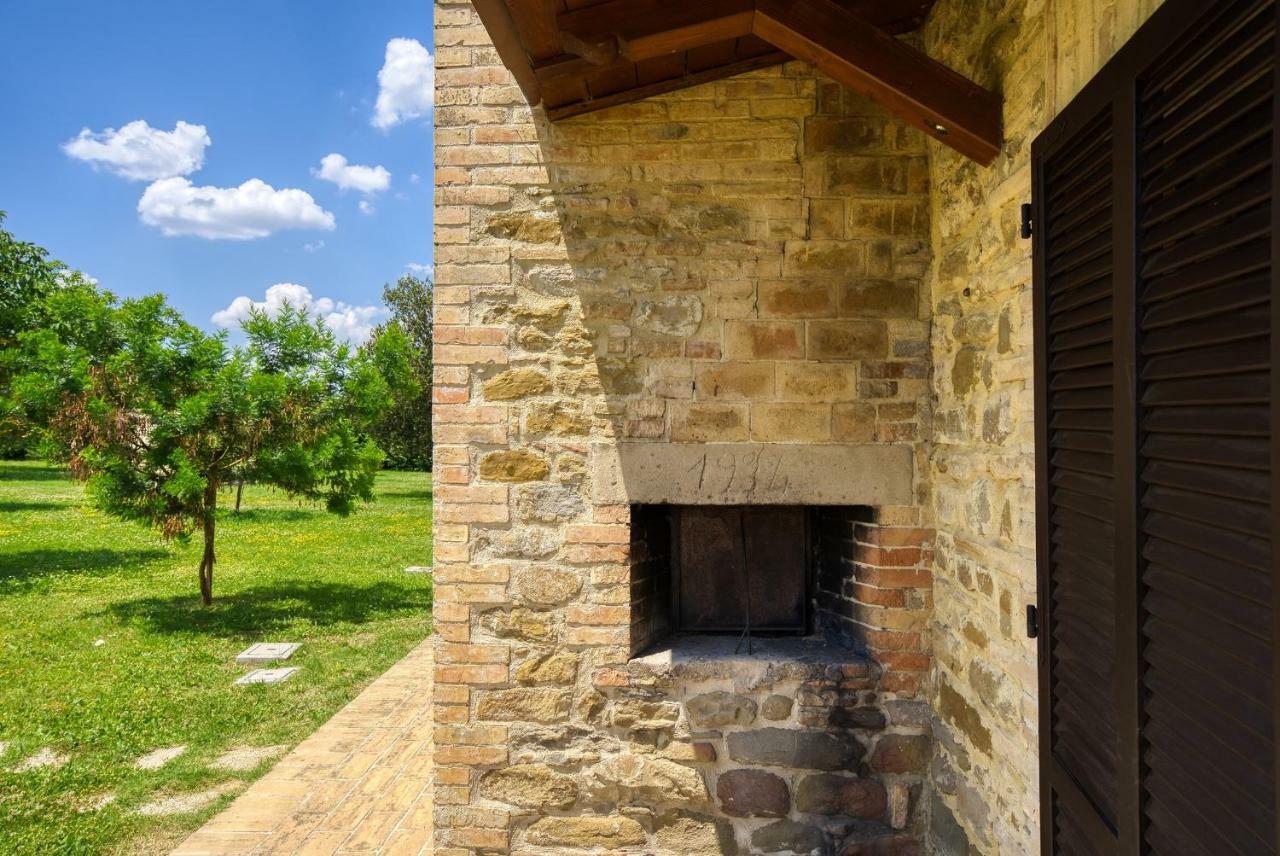 Agriturismo Le Terre Del Casale Асизи Екстериор снимка